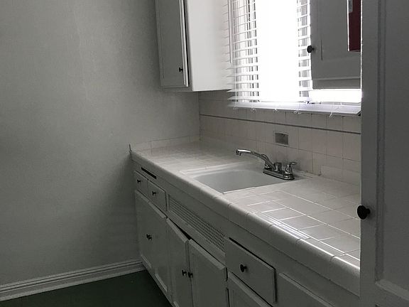 3rd image of 5922 Benner St APT 4