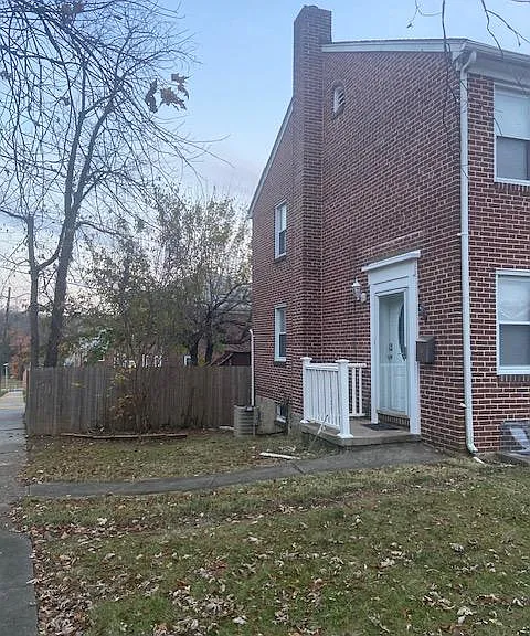 4918 Cedar Garden Rd — Photo 3