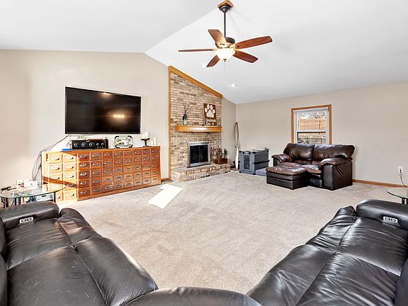 5th image of 10112 Ash Creek Dr