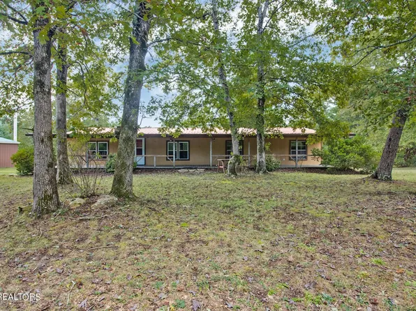 3961 Nashville Hwy, Deer Lodge, TN 37726