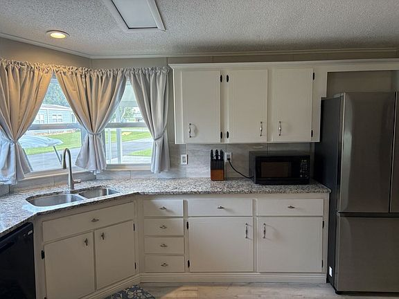 3rd image of 34718 Misty Pines Ln #99