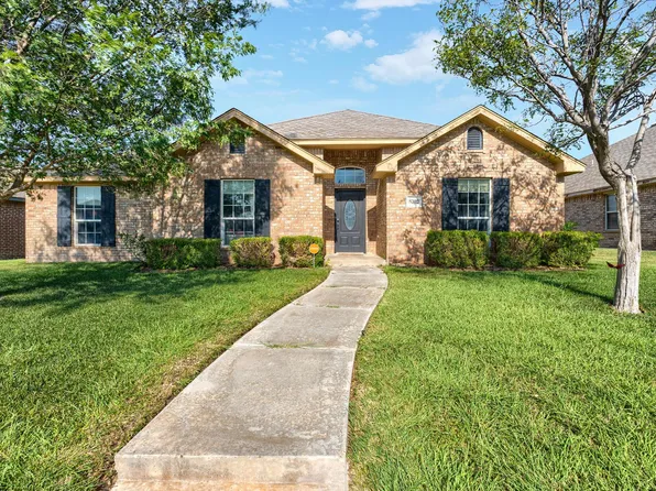 8302 Vail Dr, Amarillo, TX 79118