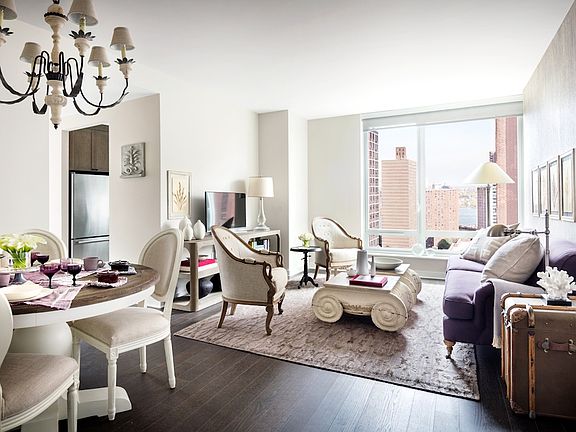 3rd image of 205 E 92nd St #33B