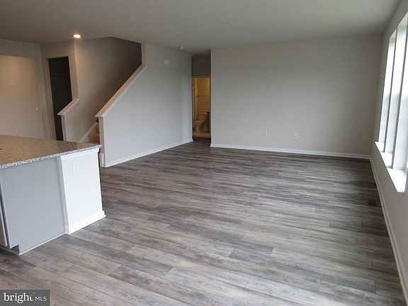 2nd image of 22 Port View Dr