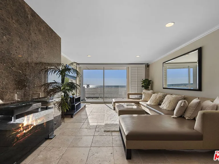 4 Jib St #3 — Photo 3