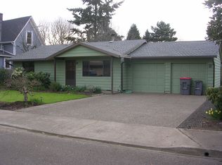 335 NW Wallace Way, McMinnville, OR