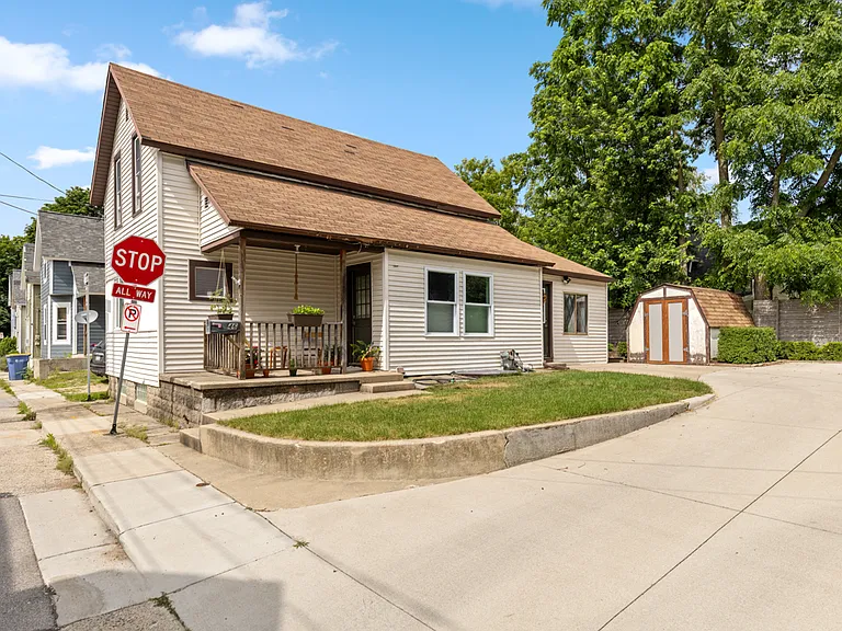 46 Caroline Pl NE — Photo 26