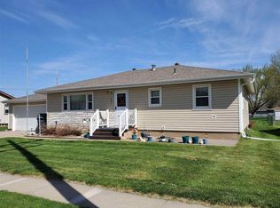 703 E Park Ave, Norfolk, NE 68701