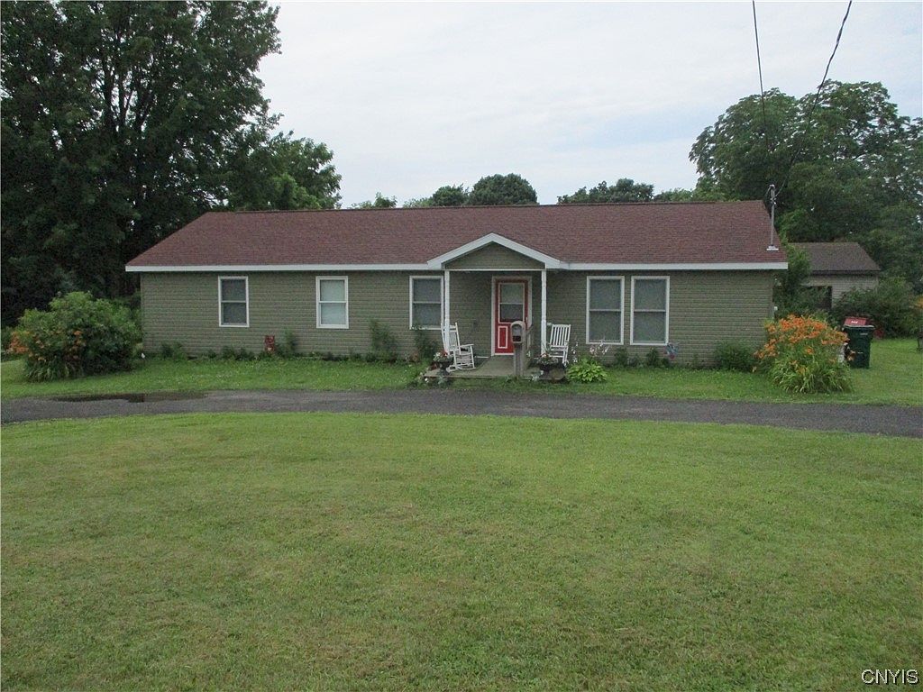 31 Franklin Ave, Oswego, NY 13126 Zillow