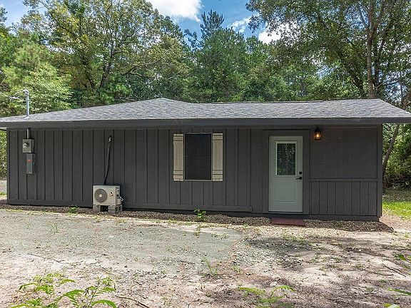 4th image of 105 Saxon Ln