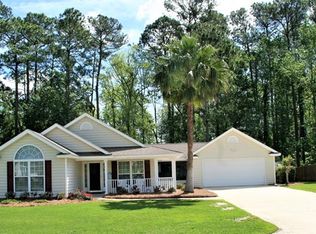175 Country Walk Cir, Brunswick, GA 31525