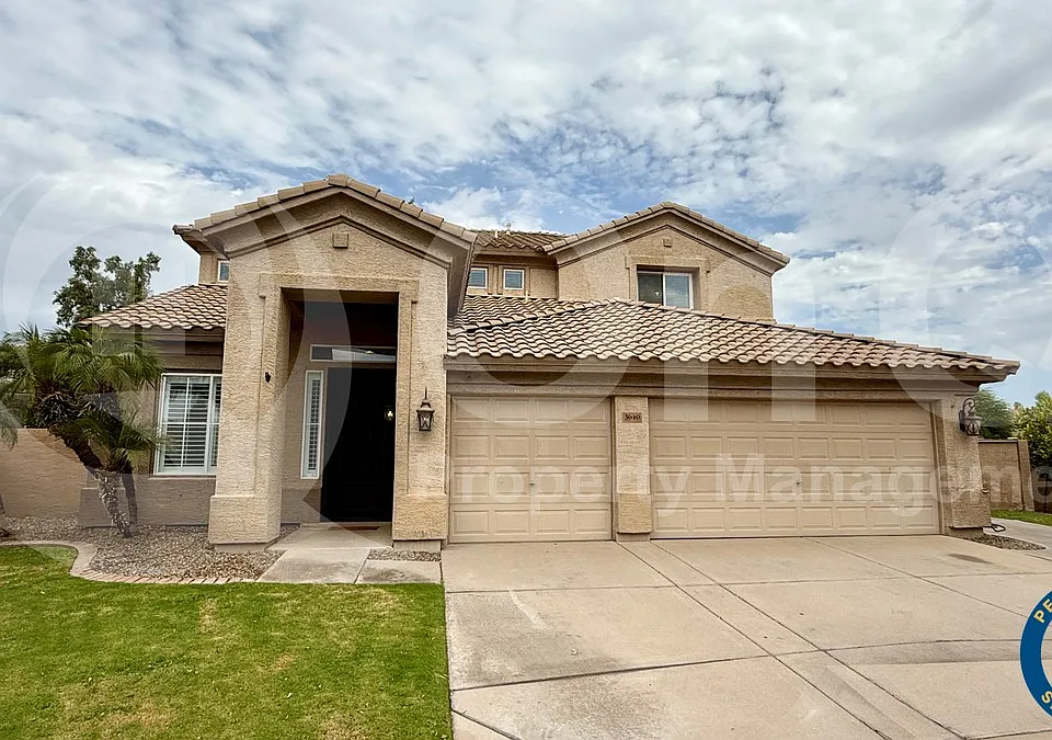 3640 S Barberry Pl