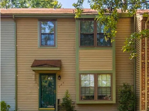 723 Kings Croft, Cherry Hill, NJ 08034