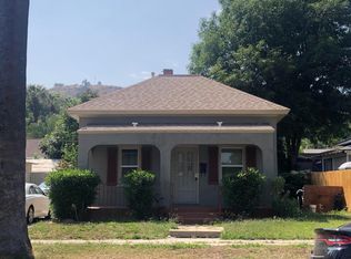 4075 Pine St, Riverside, CA 92501