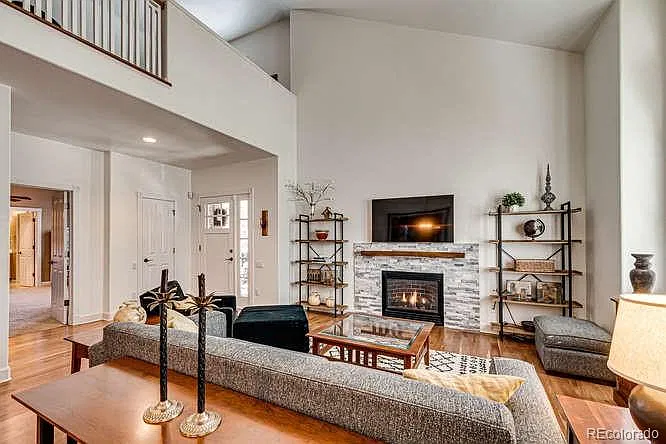 Canterbury Park Townhomes — Photo 4