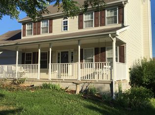 308 Foxglove Ln, Winchester, KY 40391