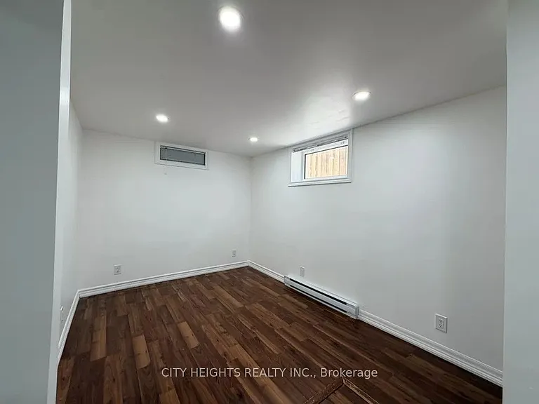 1460 O'Hara Ct — Photo 12