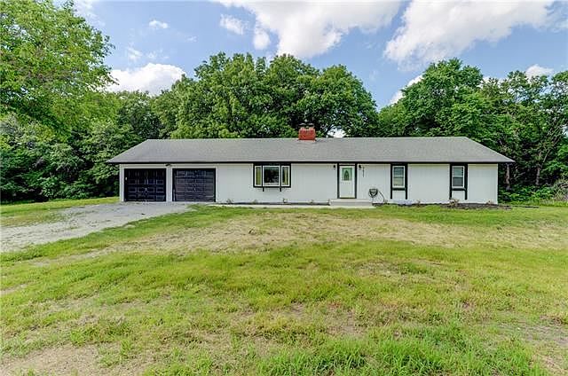 1st image of 5617 SE Meadow Ln