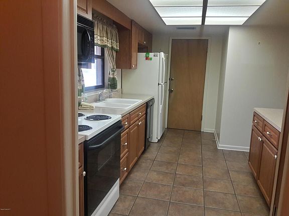 2nd image of 3090 N Casper Pl