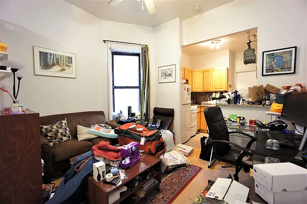 Rented by Compass | media 10
