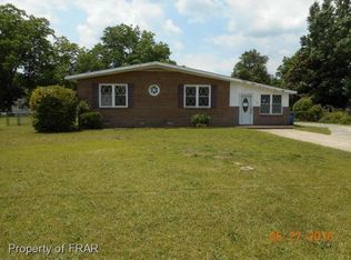 1090 Strathdon Ave, Fayetteville, NC 28304