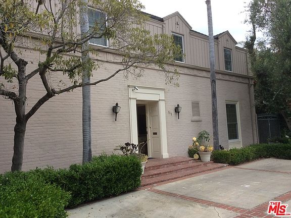 2nd image of 117 S Las Palmas Ave