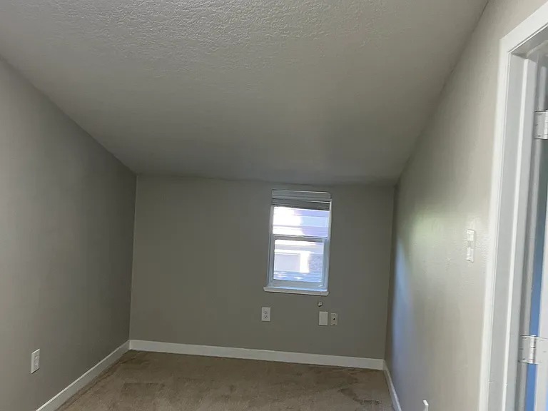 3619 N Missouri Ave — Photo 22