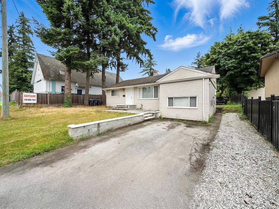 1st image of 14032 Grosvenor Rd