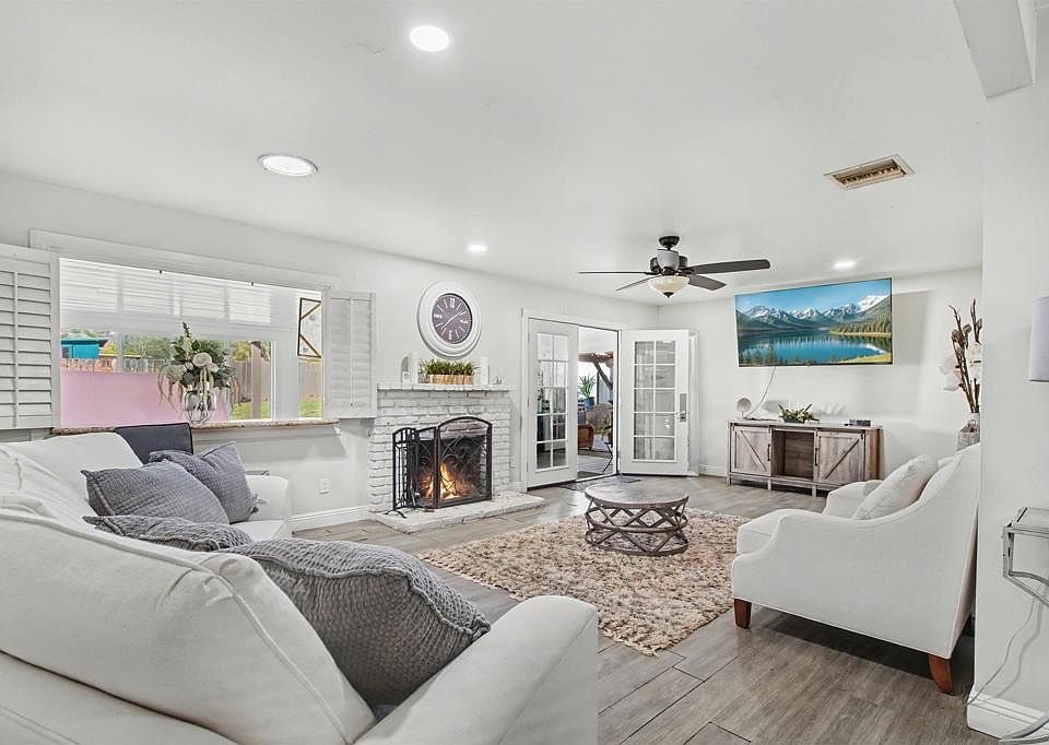 1st image of 13980 Lyons Valley Rd