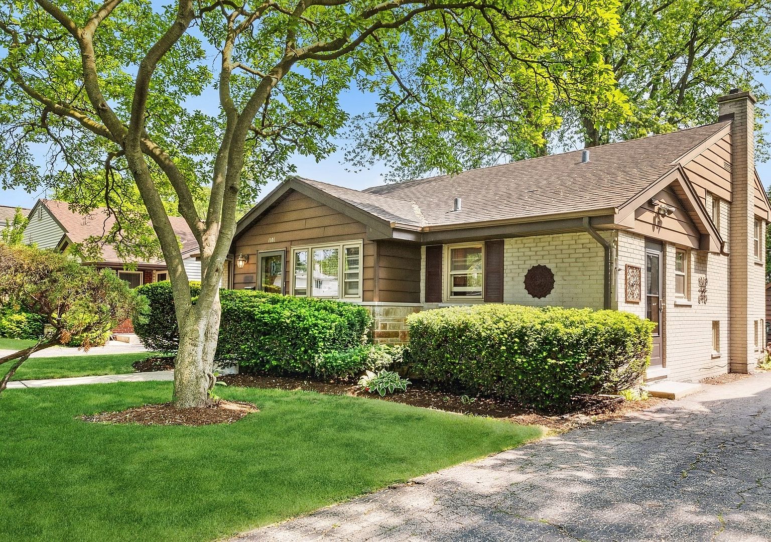 1101 Granville Ave, Park Ridge, IL 60068 Zillow