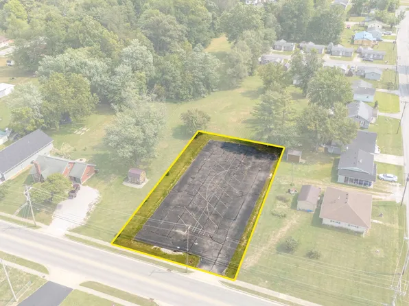 82 Norris Ave, North Vernon, IN 47265