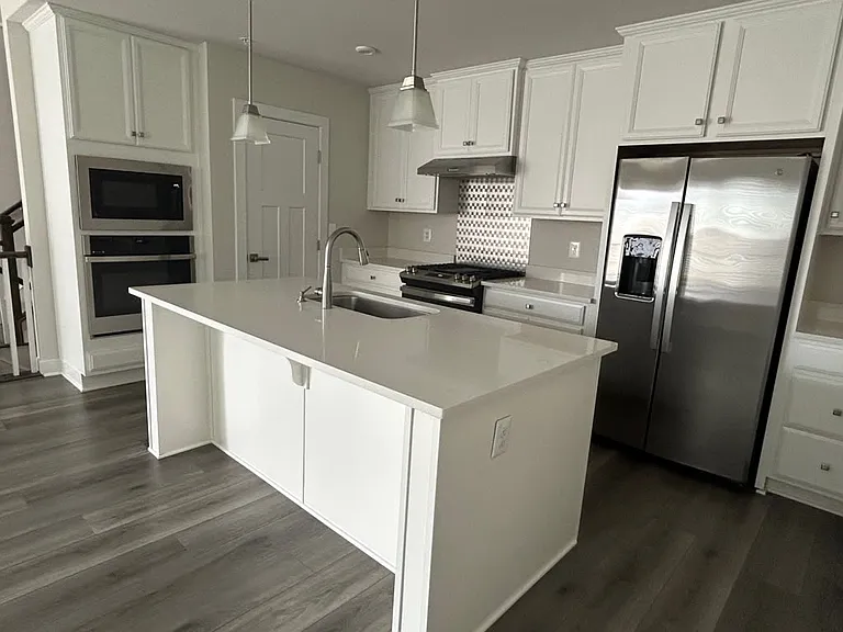 24161 Pissarro Dr — Photo 13