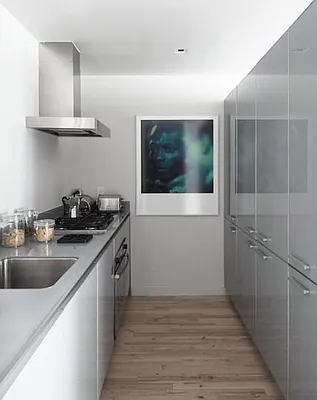 Sold by R New York | media 15