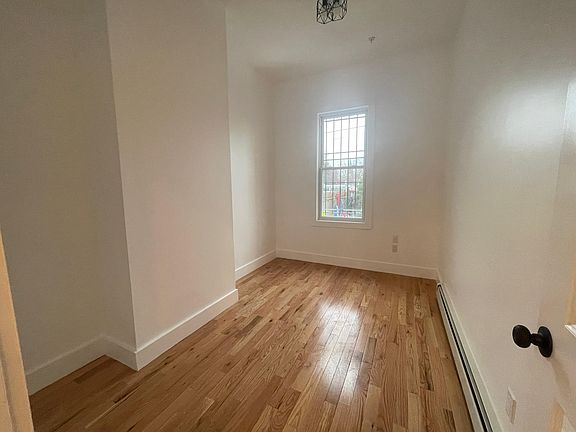 5th image of 224 Old Bergen Rd #1E