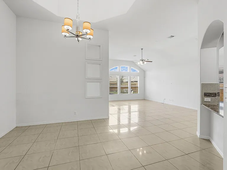 4703 Goldeneye Dr — Photo 8
