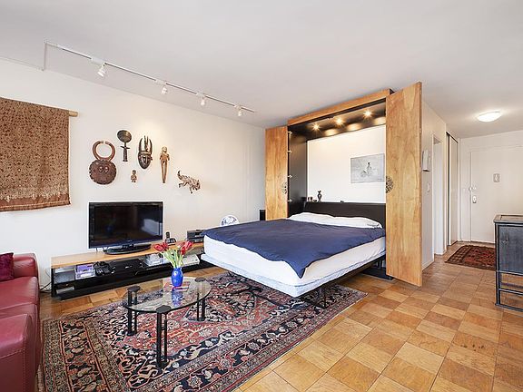 3rd image of 160 W End Ave APT 20G