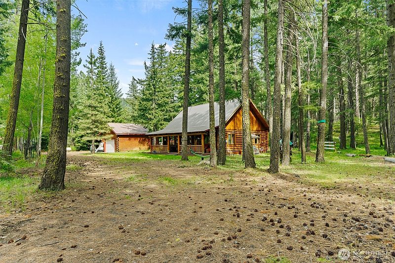 2nd image of 40 Lake Cle Elum Dam Road