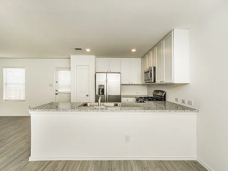 14612 Greenfield Ml — Photo 8