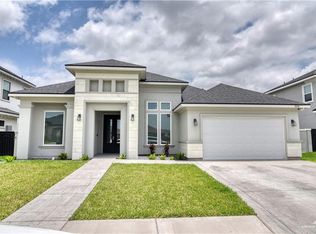 900 W Iroquois Ave, Pharr, TX 78577