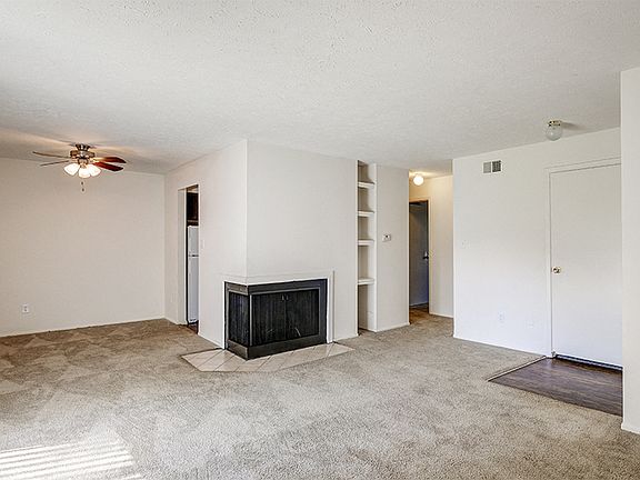 Apartment Living Room at The Woods of Eagle Creek