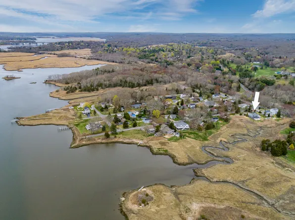 8 Katherine Road, Old Lyme, CT 06371