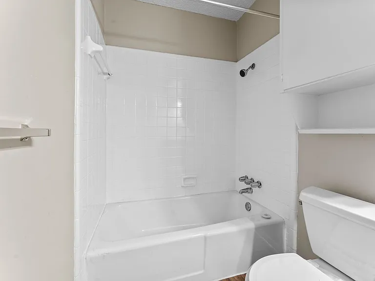 Car Mel Apartments — Photo 24