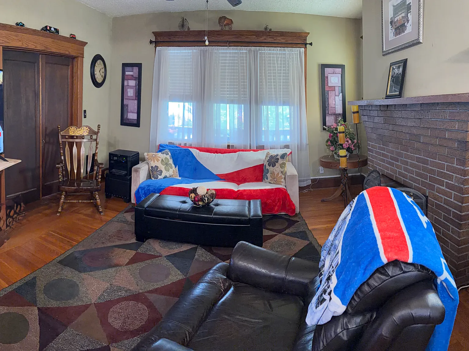 3 bed, 1500 sqft, $2,100 — Photo 3