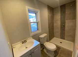 1418 N 52nd St #1R, Philadelphia, PA 19131