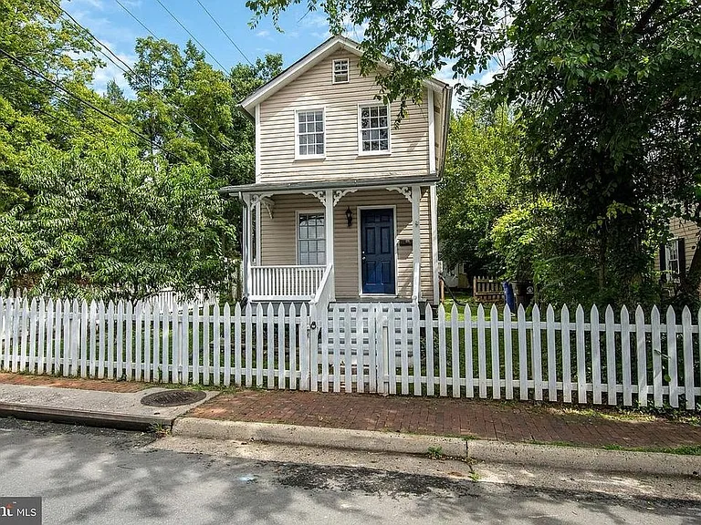 252 Loudoun St SW — Photo 11