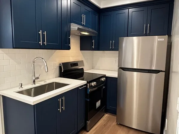 124-126 S Marengo Ave, Alhambra, CA