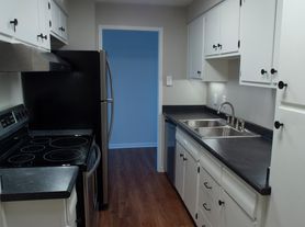 101 S Hanover Ave
