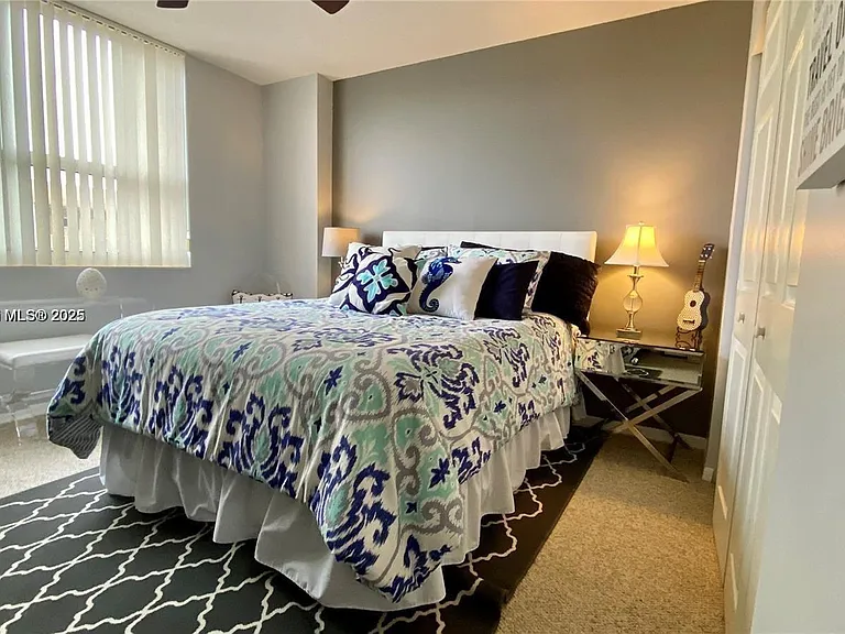 2080 S Ocean Dr #707 — Photo 22
