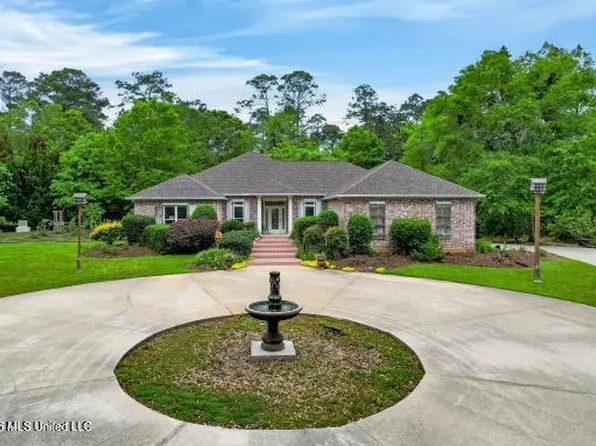 7061 Bayou Talla Ln, Kiln, MS 39556