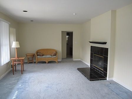 18241 Acre St, Northridge, CA 91325 | Zillow